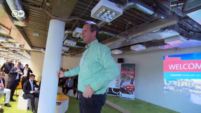 Banks vs Fintech firms: Rivals or partners? | DW English