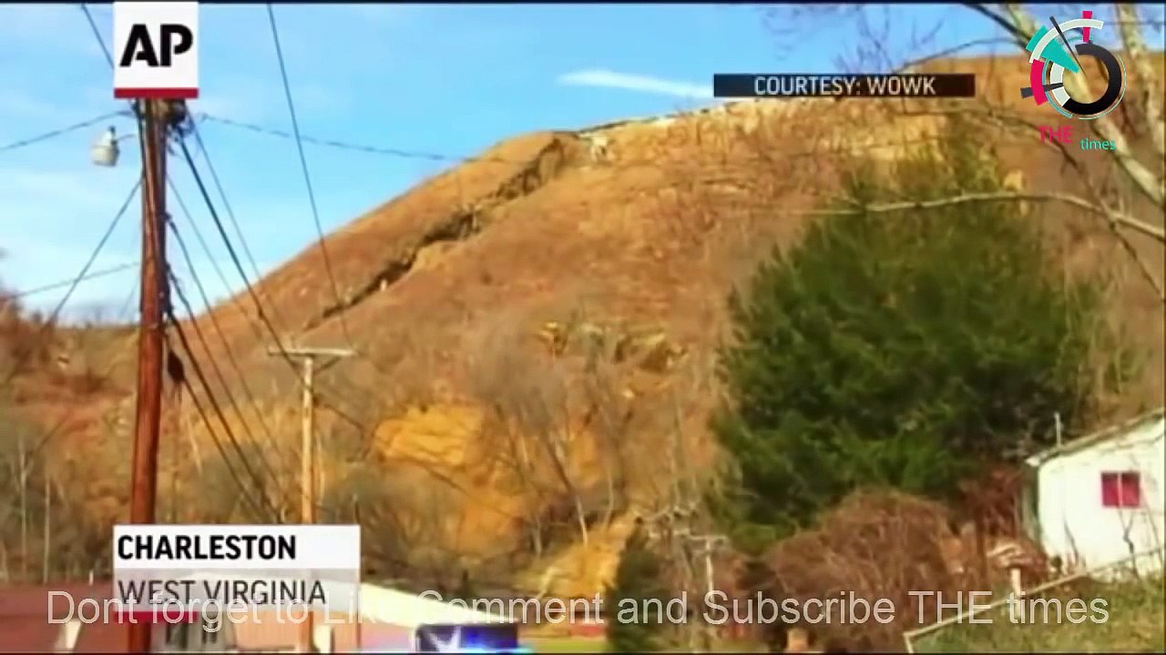 AMAZING Massive Landslide in the world   Massive Landslide caught on camera ✔P30