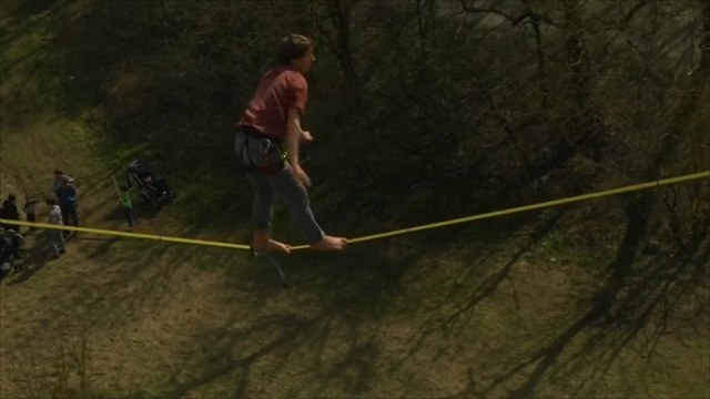 هذا الصباح- المشي على الحبال في مناطق جبلية