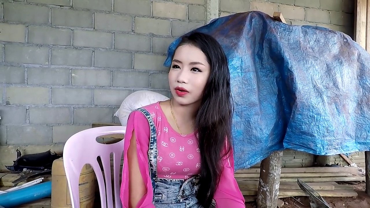 Koos Loos Funny Amnkaub Noj Hlau