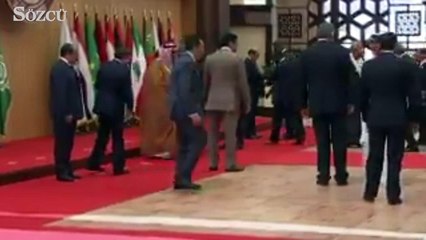 Lübnan Başbakanı fena düştü