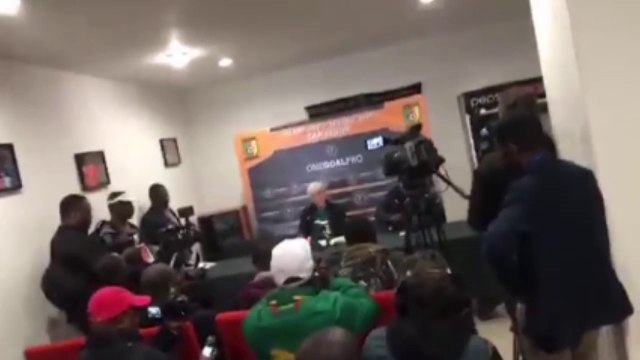 Cameroun : le terrible coup de gueule de Hugo Broos