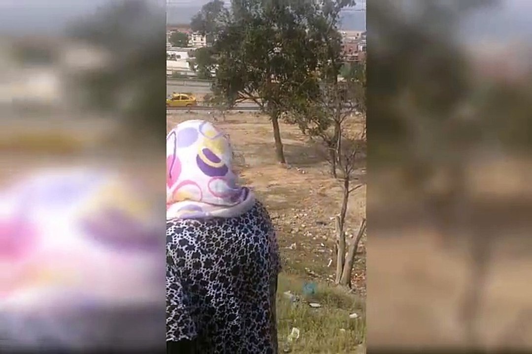 منفلوري  في لقطة بطولية شرطي مرور يلاحق  نشال و يسترد منه حاسوب فتاة مسجل عليه رسالة الماجستير !