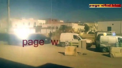 العاصمة مشهد خطير لعصابة تونسية تسرق في السيارات الرجاء الحذر و نشر الفيديو