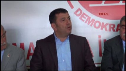 Malatya CHP'li Ağbaba: Barzani'nin Bayrağına Türk Askerlerini Selam Durdurdu 2