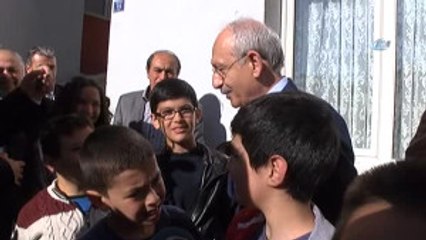Kılıçdaroğlu Kayseri'deki Şehitler Durağını Ziyaret Etti