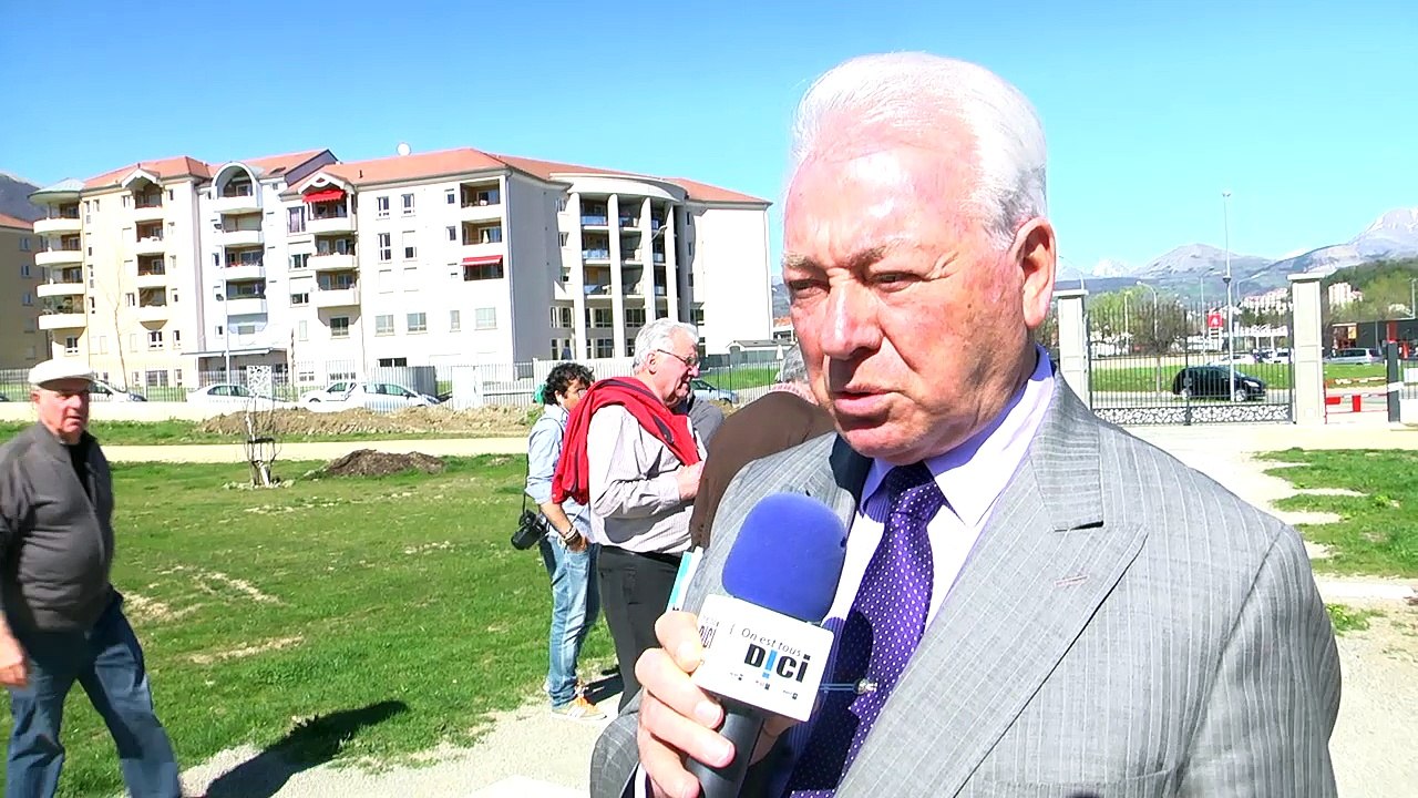 Hautes-Alpes : Curieux, Daniel Spagnou visite le Parc Givaudan de Gap