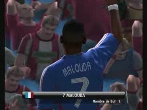 PES 2008 : but de Malouda sur talonnade