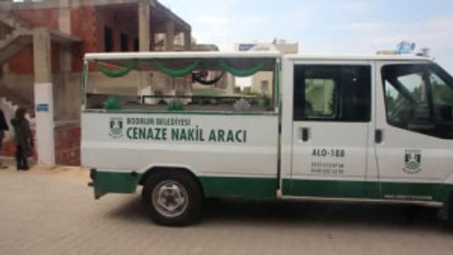 Bodrum'da Bir Şahıs Kendisini Asarak İntihar Etti