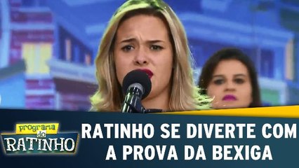 Ratinho se diverte com plateia na prova da bexiga
