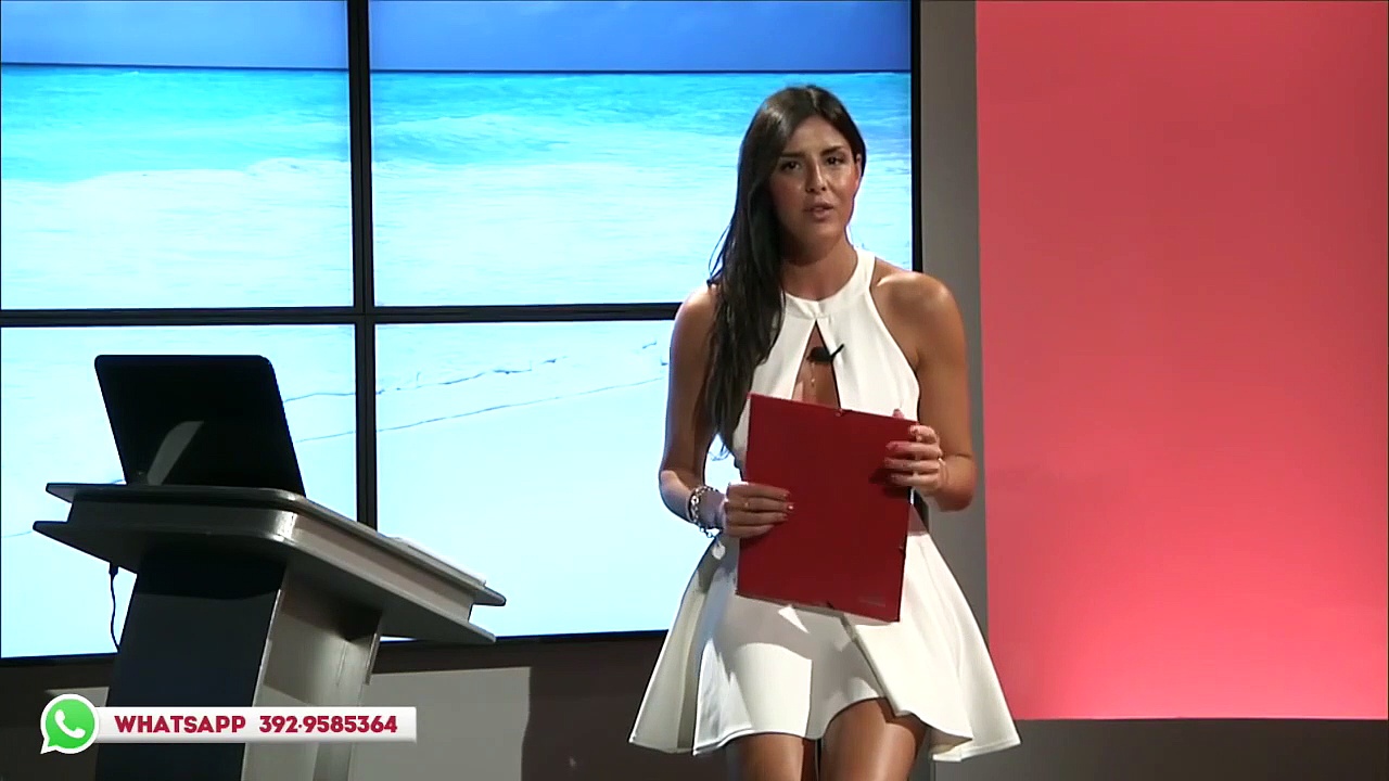 Presentatrice oops