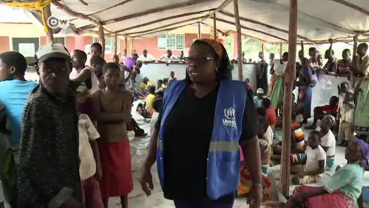 Flüchtlinge aus Mosambik in Malawi | DW Deutsch