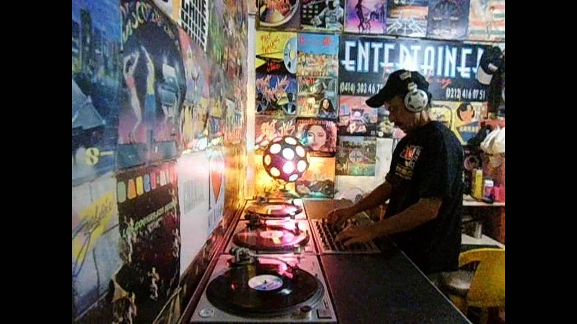 Musica de los 80's Dj luis Jose The professor Escuchando musica retro de los 80's 1ra part