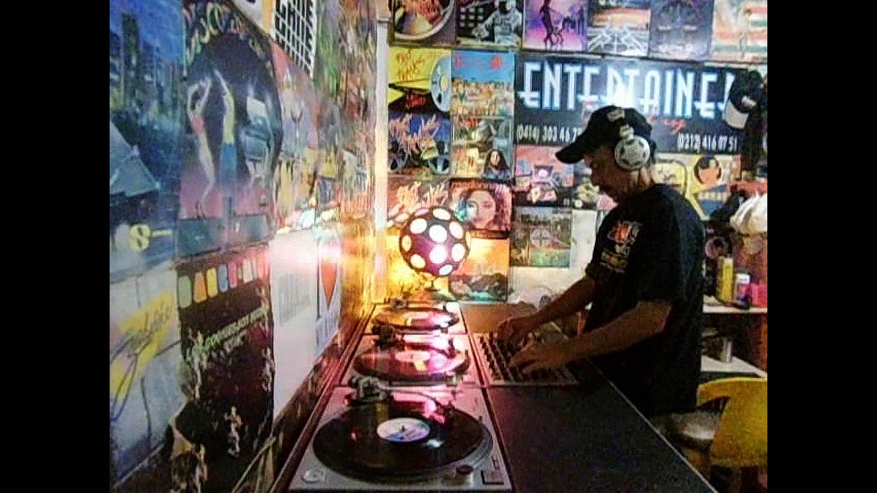 Musica de los 80's Dj luis Jose The professor Escuchando musica retro de los 80's 1ra parte