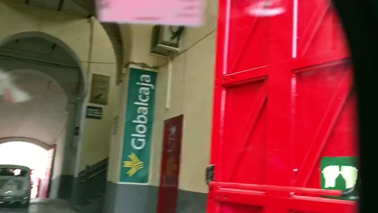 PASEILLO DE SEAT 600 Y CLASICOS EN EL RUEDO DE LA PLAZA DE TOROS DE ALBACETE 2017(ASOCIACION ALBACETEÑA DE SEAT 600)