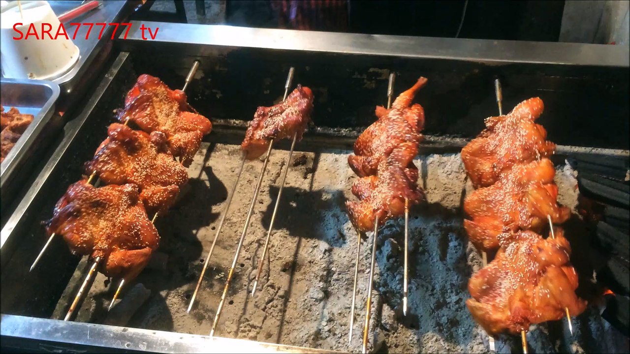 Roast chicken in China الدجاج المشوي في الصين