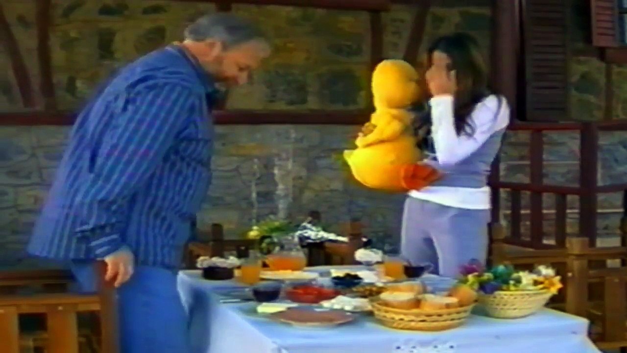 Kumsaldaki İzler - 08.Bölüm