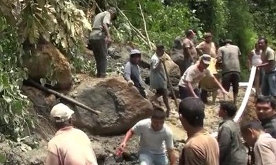 Longsor Putus Jalur yang Hubungkan 5 Kecamatan