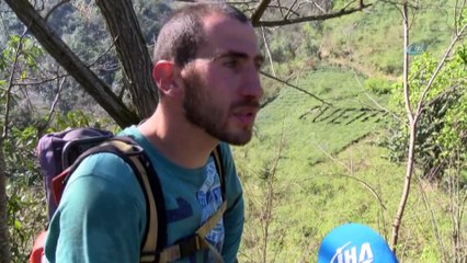 Referandumda Kullanacağı Oyu Çay Bahçesine Yazdı