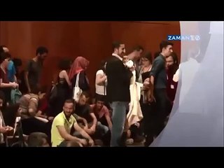 Selahattin Demirtaş'tan Cem Yılmaz'ı kıskandıran 9 sahne performansı