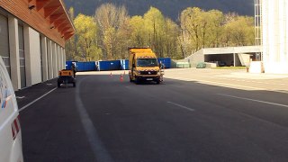 Un robot baliseur sur l'autoroute du Mont-Blanc