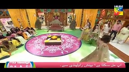 Benita and Sana Nawaz Came in Bridal Dress in Sanam Jung’s Show