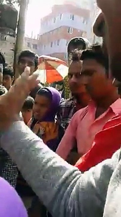 রাস্তার মোড়ে মোড়ে ভয়ঙ্কর শয়তানী। ফাঁদচোখ বন্ধ রাখার সময় শেষ। অয়াজ তুলন প্রতীবাদ করুন
