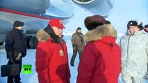 Vladimir Putin et Dmitri Medvedev ont apprécié le nettoyage des débris de l'Arctique