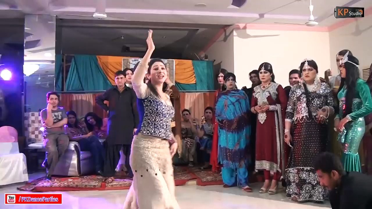 Beautiful Girl Dance on Saraiki song