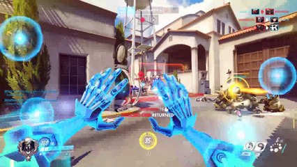 Overwatch: When you're Zenyatta but you still know priorities
