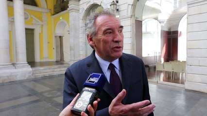 Bayrou sur le blocage des forains : "Je ne veux pas céder"
