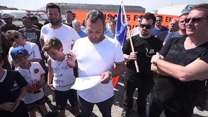 Opération escargot à Pau : les forains en colère