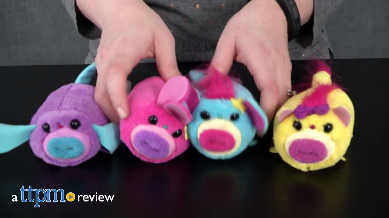 Sing-a-ma-lings Pets Bonsai, Bugle, Bunnaroo & Butter from Funrise