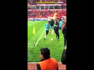 Milli Maçta Emre Mor Konusunda Kafa Açıcı Muhabbet