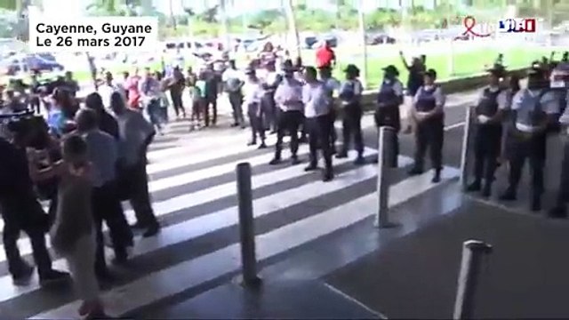 Crise en Crise en Guyane: Qui sont les 500 frères, ces acteurs des manifes Qui sont les 500 frères, ces acteurs des man