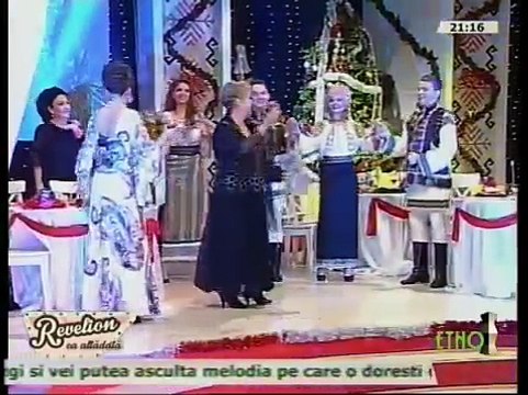 Mioara Velicu - Azi e mare sarbatoare (Revelion ca altadata 2014 - ETNO TV)