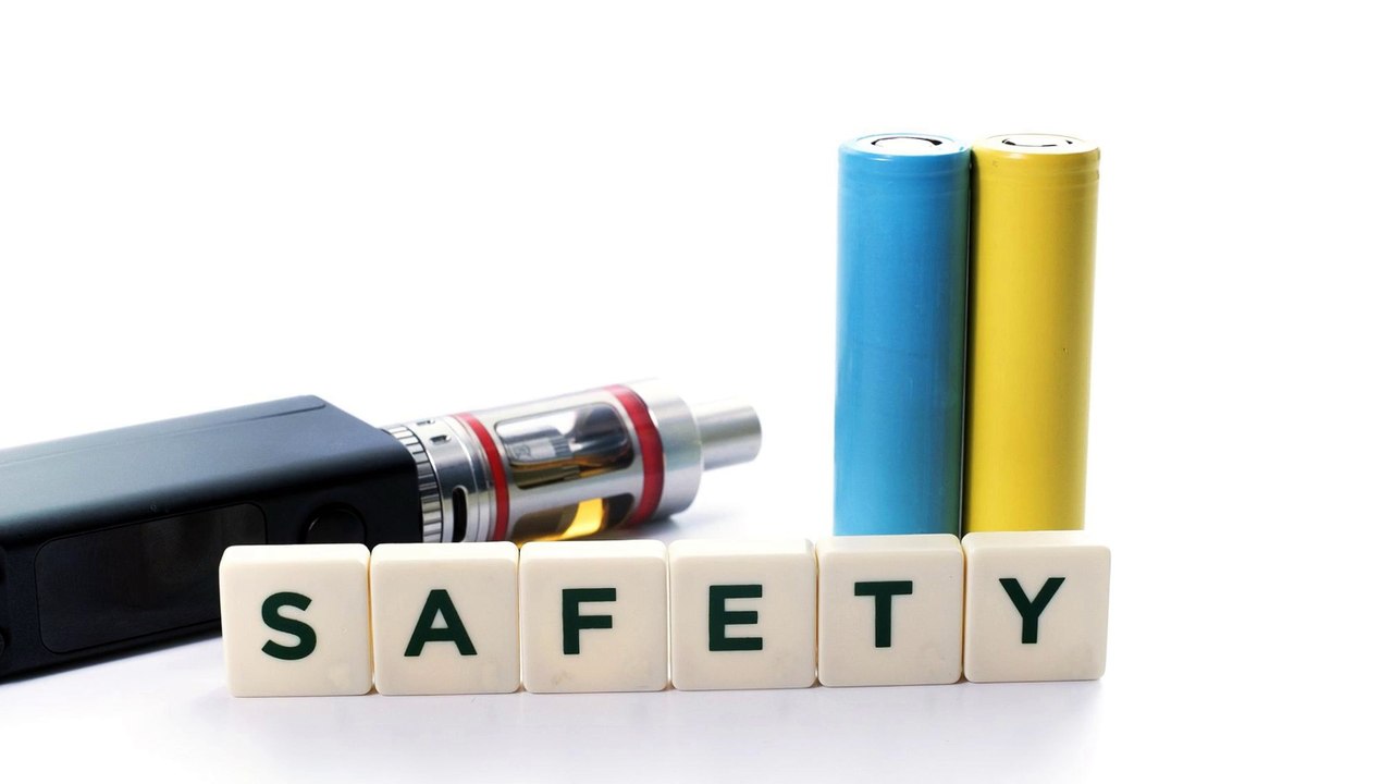 7 Tips to Avoid Disaster with E-Cig Batteries