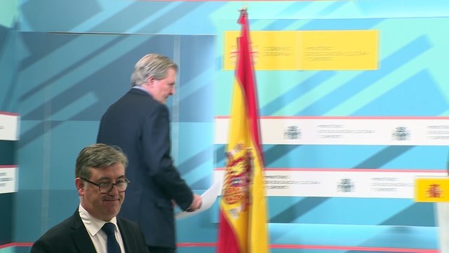Gobierno y CC.AA buscan vía para un Pacto Educativo