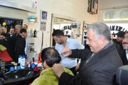 Bakan Arslan, Esnaf Ziyaretlerinde Bulundu Saç Tıraşı Yaptı