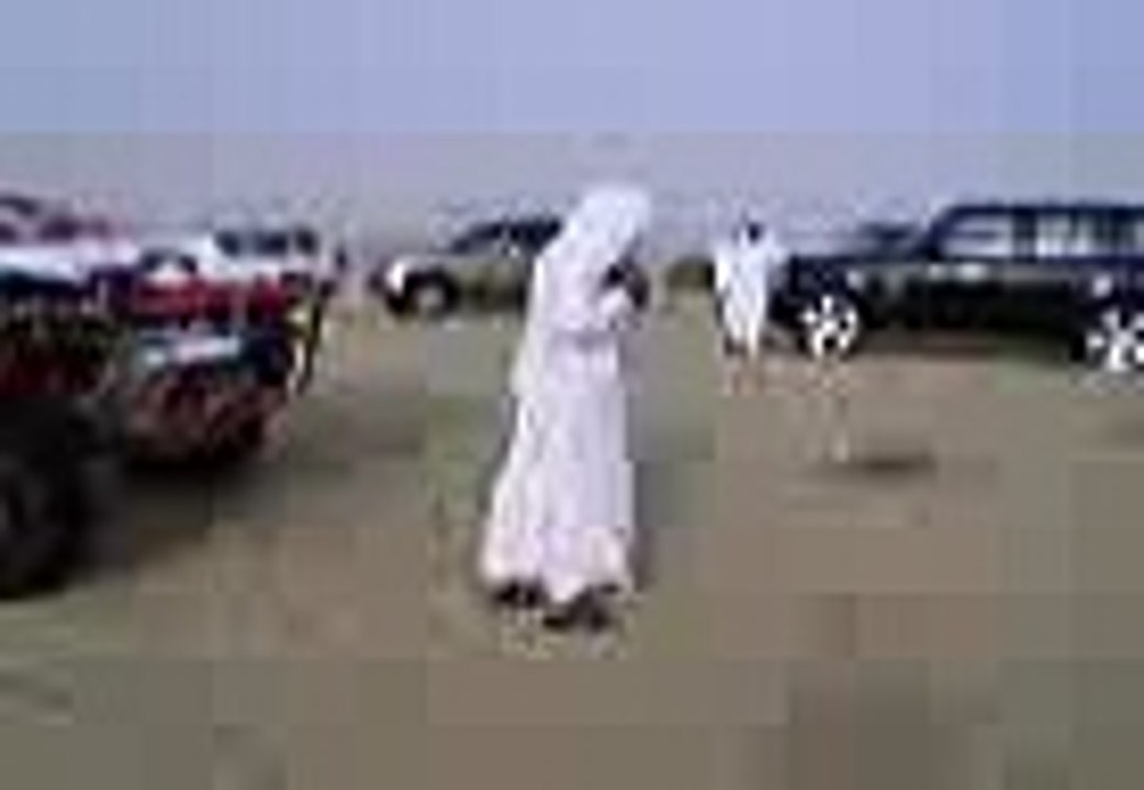 طاح فى الرمال