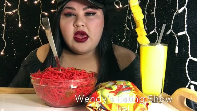 HOT CHEETOS SPAGHETTi _ MUKBANG @Wendy's Eating Show-2g