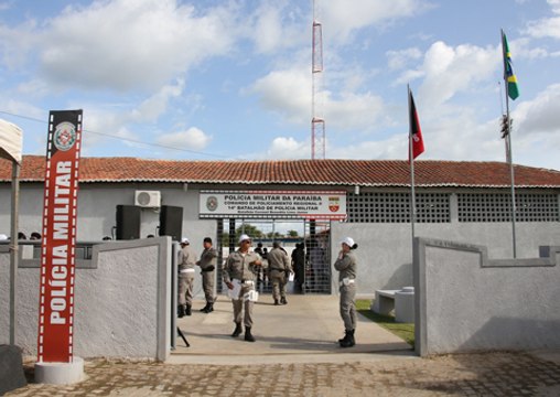 Governador inaugura novas instalações do 14º BPM e autoriza construção do Cidade Madura em Sousa