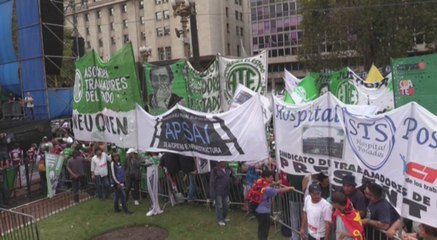 Download Video: Sindicatos argentinos protestan antes del paro general del próximo 6 de abril