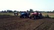 Amazing Tractor Racing Vide In Punjabi Village Sonalika Vs Mahindra 2016
