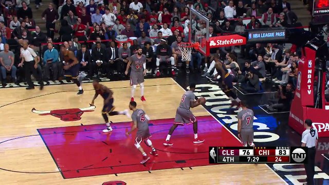 lebron-james-passes-shaquille-oneal-for-number-7-in-all-time-scoring-list-march-30-2017.