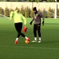 Thibaut Courtois Ridicules Diego Costa In Chelesa Training!