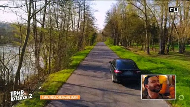 Stéphane Bern piégé par Cyril Hanouna dans une course poursuite entre son chauffeur et la police