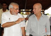 Anupam Kher Revealing  The Actors Name On  Narendra Modi biopic