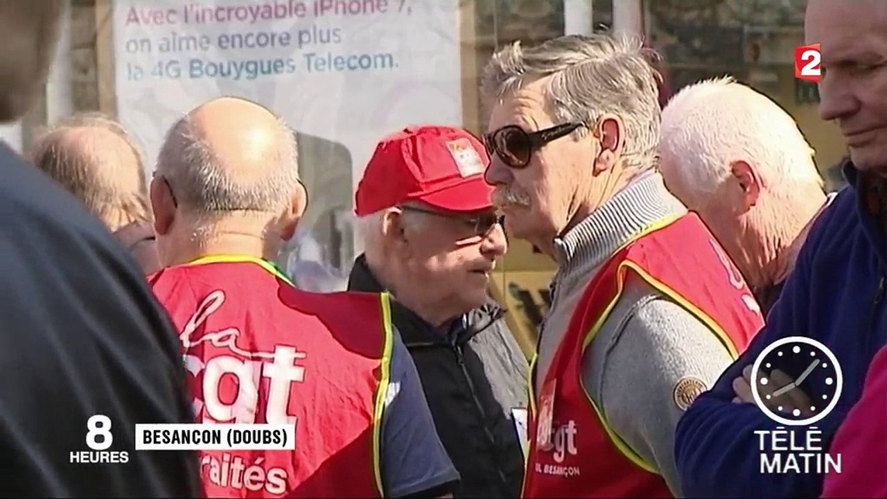 Les retraités dans la rue
