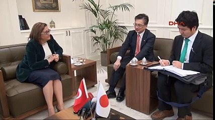 Japon Büyükelçi Oka, Fatma Şahin'i ziyaret etti